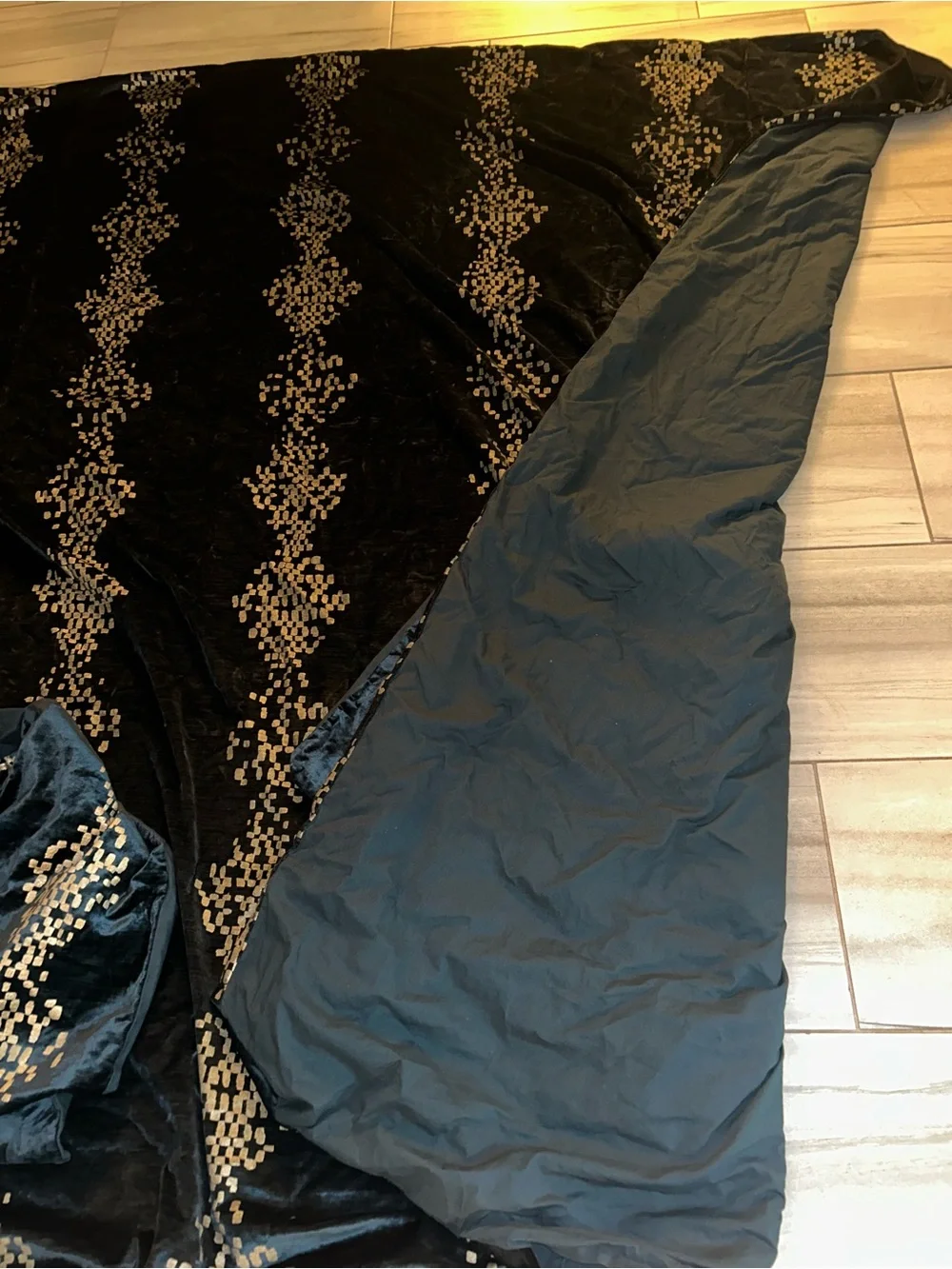 West Elm Navy Velvet Duvet Cover with Gold Dot Pattern with 2 Euro pillows